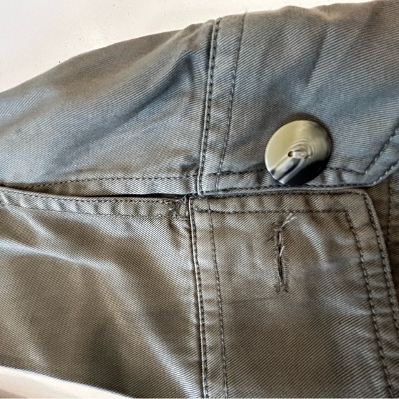 Nicole Miller Button Down Long Sleeve womens size XL Khaki - Picture 5 of 9